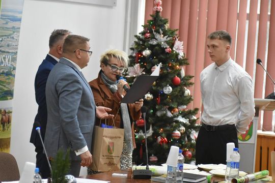 Sesja Rady Powiatu Hrubieszowskiego - zdjęcia Sesja Rady Powiatu Hrubieszowskiego - zdjęcia