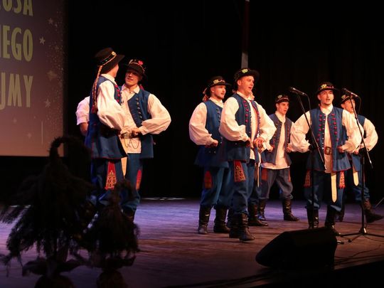 Koncert świąteczny w Hrubieszowskim Domu Kultury - zdjęcia