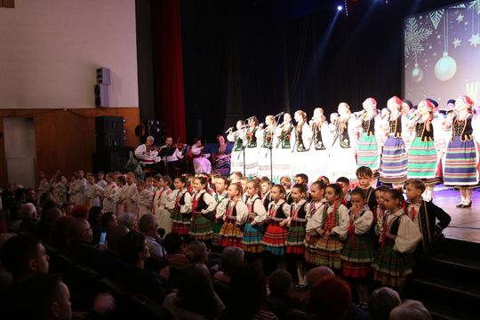 Koncert świąteczny w Hrubieszowskim Domu Kultury - zdjęcia
