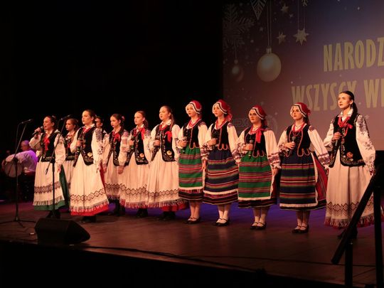 Koncert świąteczny w Hrubieszowskim Domu Kultury - zdjęcia
