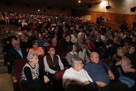 Koncert świąteczny w Hrubieszowskim Domu Kultury - zdjęcia