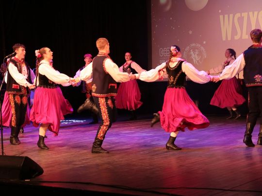 Koncert świąteczny w Hrubieszowskim Domu Kultury - zdjęcia