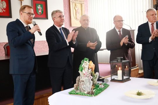 Tomaszów Lubelski: Sesja Rady Miasta z opłatkiem [ZDJĘCIA]