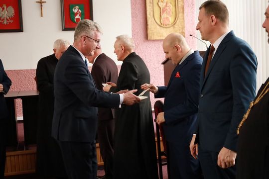 Tomaszów Lubelski: Sesja Rady Miasta z opłatkiem [ZDJĘCIA]