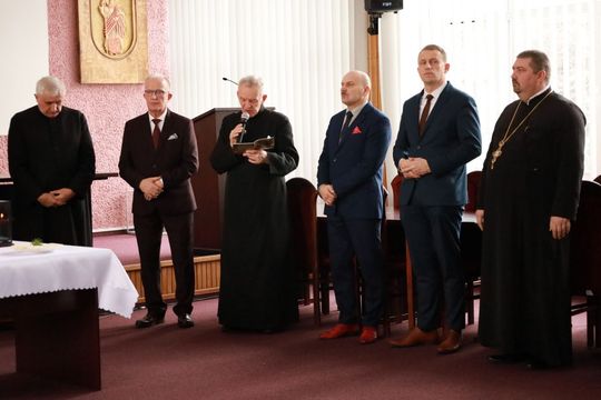 Tomaszów Lubelski: Sesja Rady Miasta z opłatkiem [ZDJĘCIA]