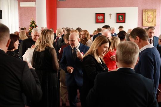 Tomaszów Lubelski: Sesja Rady Miasta z opłatkiem [ZDJĘCIA]