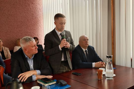 Tomaszów Lubelski: Sesja Rady Miasta z opłatkiem [ZDJĘCIA]