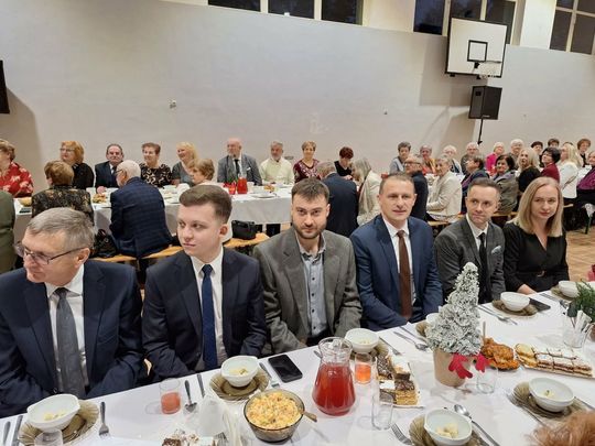 Spotkanie opłatkowe tomaszowskich seniorów [ZDJĘCIA]