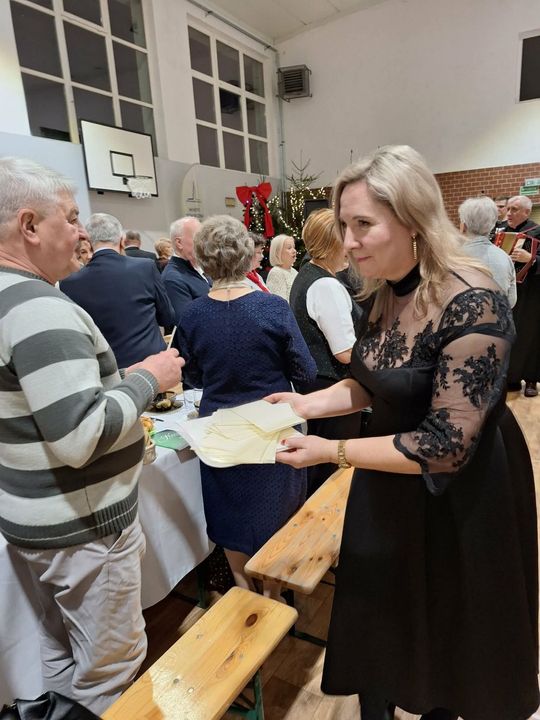 Spotkanie opłatkowe tomaszowskich seniorów [ZDJĘCIA]