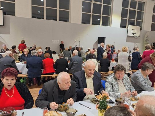 Spotkanie opłatkowe tomaszowskich seniorów [ZDJĘCIA]