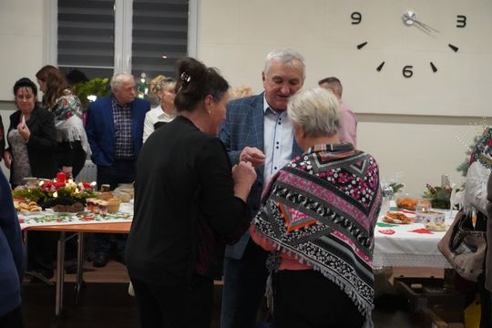 Sułów: Wójt z rodziną, radnymi i mieszkańcami na wspólnej Wigilii [ZDJĘCIA]