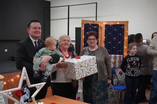Sułów: Wójt z rodziną, radnymi i mieszkańcami na wspólnej Wigilii [ZDJĘCIA]