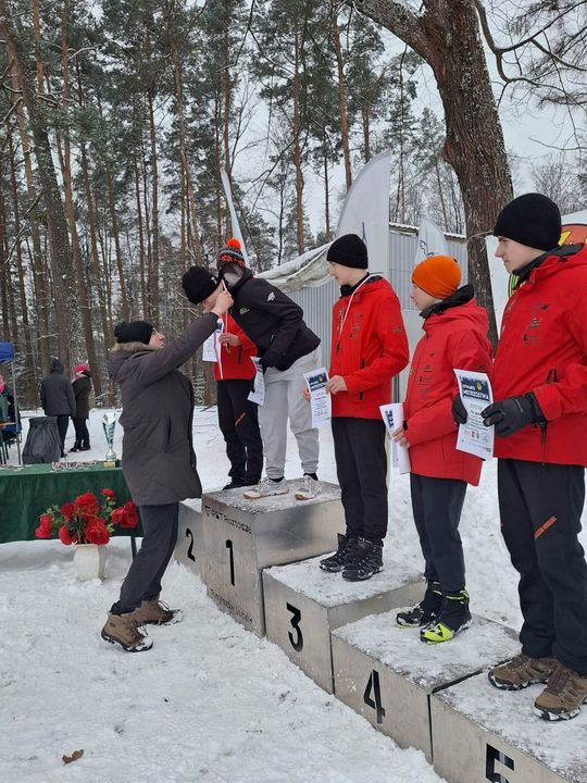 Tomaszów Lubelski: Mistrzostwa Krajowego Zrzeszenia LZS w biegach narciarskich [ZDJĘCIA]