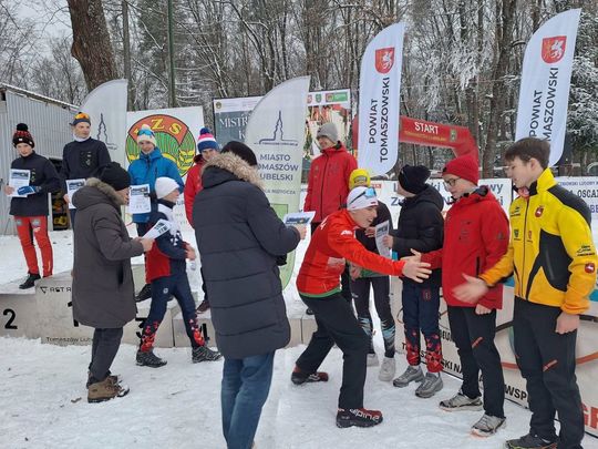 Tomaszów Lubelski: Mistrzostwa Krajowego Zrzeszenia LZS w biegach narciarskich [ZDJĘCIA]