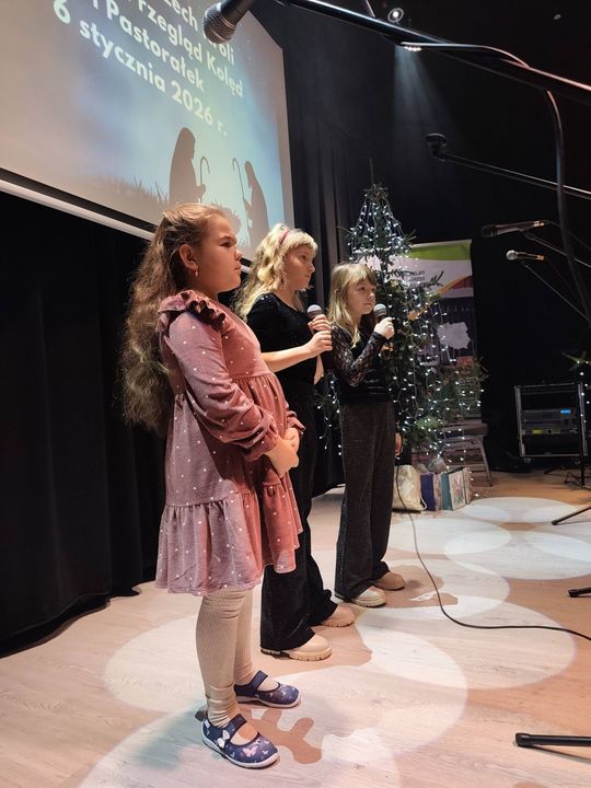 Orszak Trzech Króli i Gminny Przegląd Kolęd w Jarczowie [ZDJĘCIA]