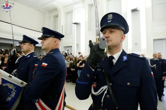 109 nowych policjantów. Będą pracować m.in. w Zamościu, Tomaszowie i Hrubieszowie [ZDJĘCIA]