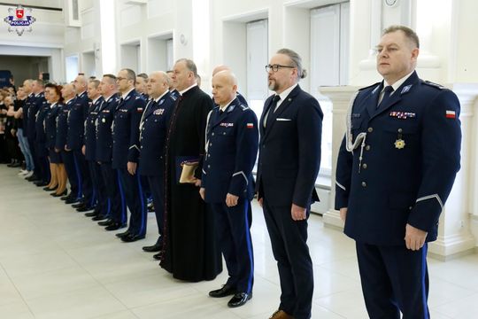 109 nowych policjantów. Będą pracować m.in. w Zamościu, Tomaszowie i Hrubieszowie [ZDJĘCIA]