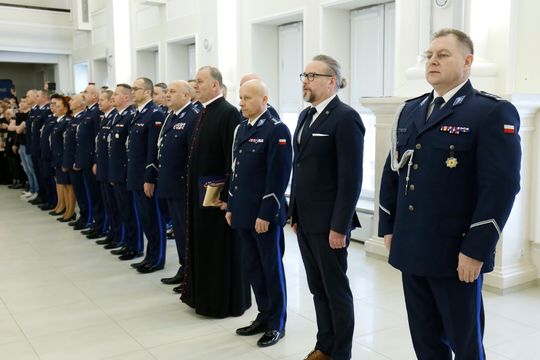 109 nowych policjantów. Będą pracować m.in. w Zamościu, Tomaszowie i Hrubieszowie [ZDJĘCIA]