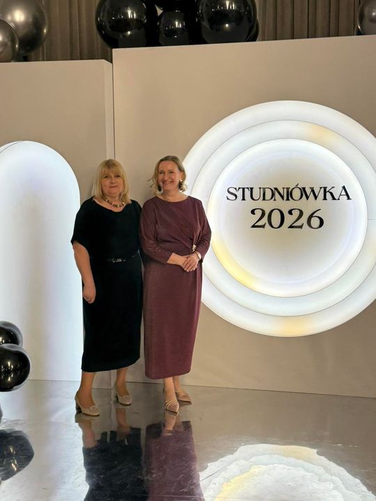 I Społeczne LO w Zamościu - studniówka 2026 - zdjęcia