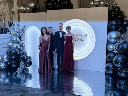 I Społeczne LO w Zamościu - studniówka 2026 - zdjęcia