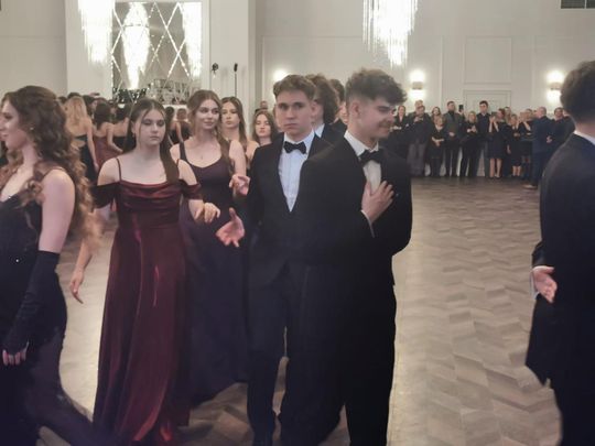 I Społeczne LO w Zamościu - studniówka 2026 - zdjęcia I Społeczne LO w Zamościu - studniówka 2026 - zdjęcia