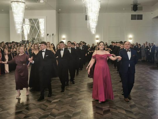 I Społeczne LO w Zamościu - studniówka 2026 - zdjęcia