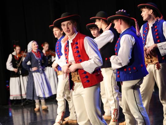 Koncert noworoczny Zespołu Folklorystycznego Roztocze [ZDJĘCIA]