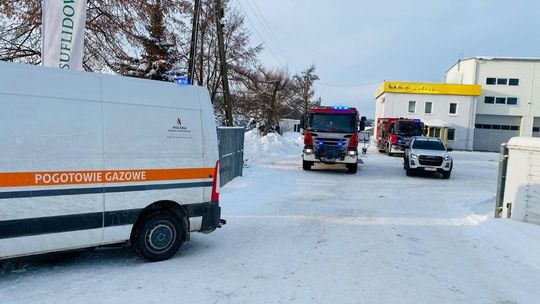 Ewakuacja pracowników w Lipinie. Groźny wyciek gazu w biurowcu [ZDJĘCIA]