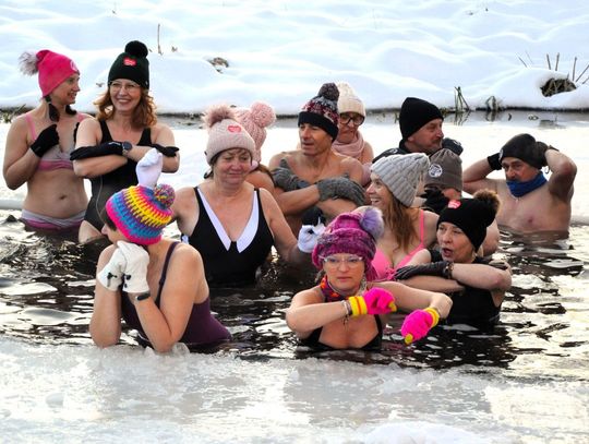 Morsy spod Młyna morsowali dla WOŚP [ZDJĘCIA]