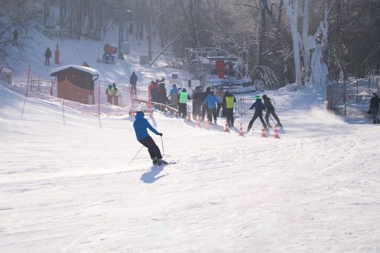 Biała Góra: Konkurs na zjazd na byle czym. Co to były za machiny! [ZDJĘCIA]