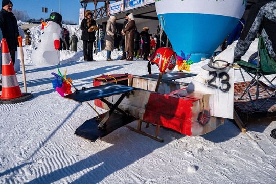 Biała Góra: Konkurs na zjazd na byle czym. Co to były za machiny! [ZDJĘCIA]