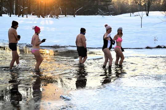 Morsy spod Młyna morsowali dla WOŚP [ZDJĘCIA]