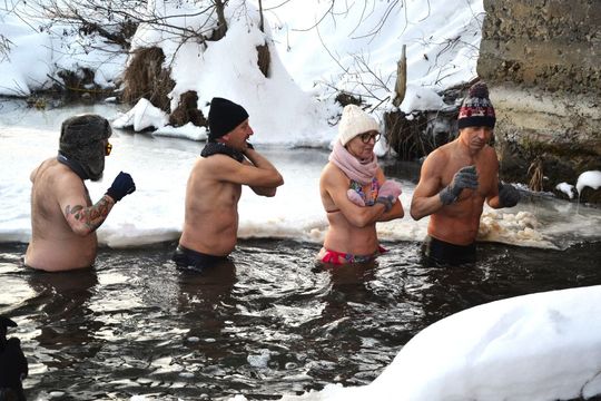 Morsy spod Młyna morsowali dla WOŚP [ZDJĘCIA]