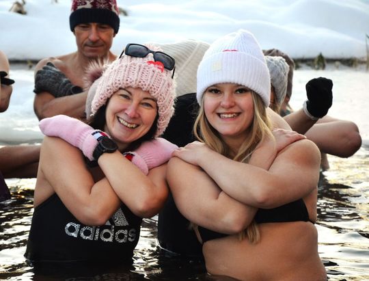 Morsy spod Młyna morsowali dla WOŚP [ZDJĘCIA]