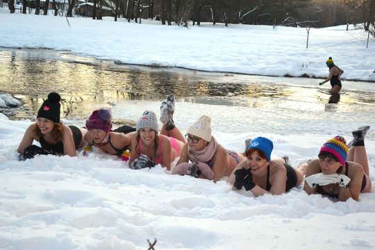 Morsy spod Młyna morsowali dla WOŚP [ZDJĘCIA]