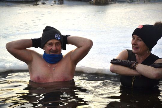 Morsy spod Młyna morsowali dla WOŚP [ZDJĘCIA]