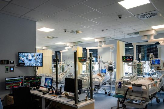 W dobudowanej części tomaszowskiego szpitala są już pacjenci [ZDJĘCIA]