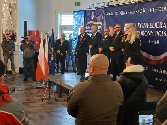 Grzegorz Braun w Zamościu - galeria zdjęć ze spotkania