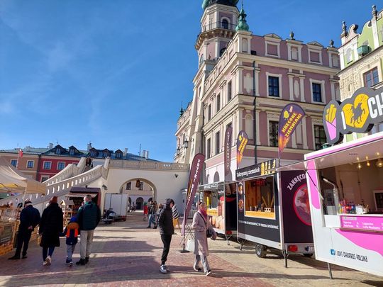 Jarmark Kaziukowy w Zamościu [ZDJĘCIA]