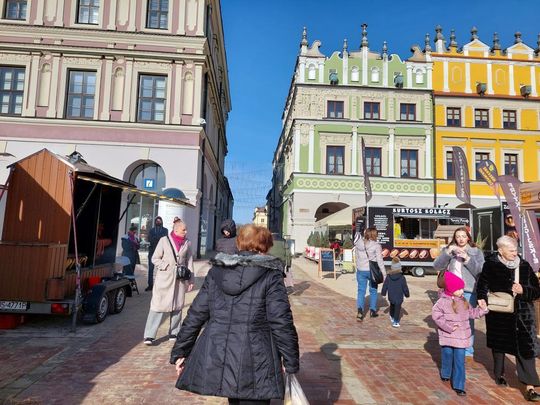 Jarmark Kaziukowy w Zamościu [ZDJĘCIA]