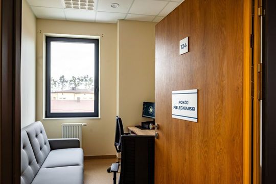 Co za zmiana! Tak wyglądają nowe pomieszczenia w szpitalu w Tomaszowie Lub. [ZDJĘCIA]