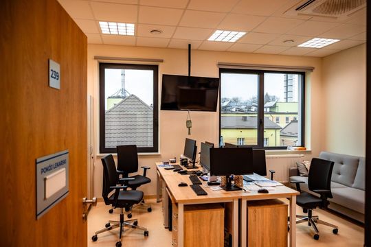 Co za zmiana! Tak wyglądają nowe pomieszczenia w szpitalu w Tomaszowie Lub. [ZDJĘCIA]