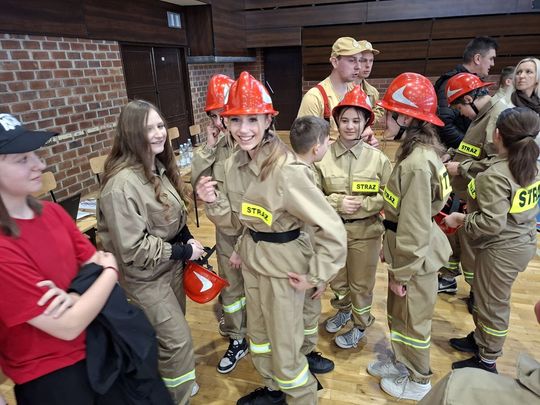 Powiat tomaszowski: IV Powiatowe Halowe Zawody MDP [ZDJĘCIA]