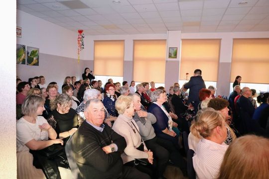 „Chwile wytchnienia na wysokim obcasie”, czyli Gminny Dzień Kobiet w Łaszczowie [ZDJĘCIA]