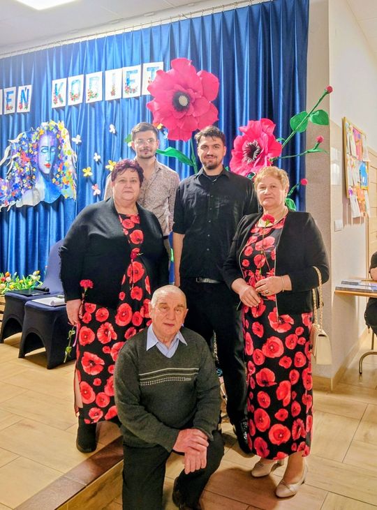 „Chwile wytchnienia na wysokim obcasie”, czyli Gminny Dzień Kobiet w Łaszczowie [ZDJĘCIA]