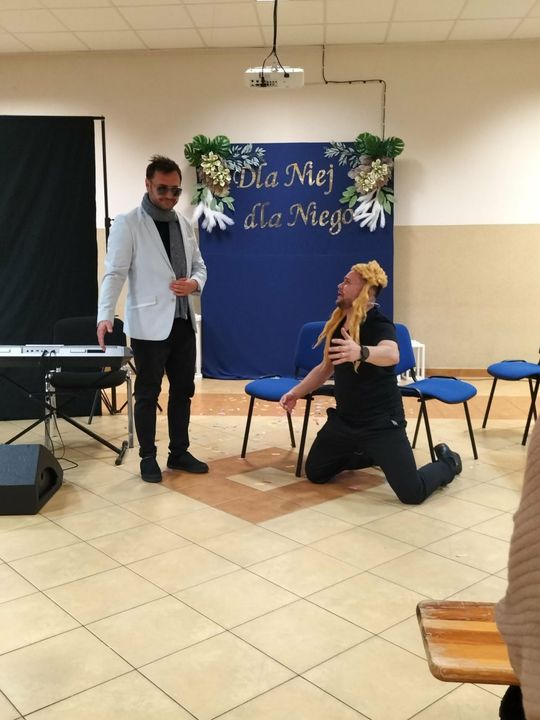 Rachanie: Dzień Kobiet i Mężczyzn świętowano z kabaretem Spoco Loco [ZDJĘCIA]