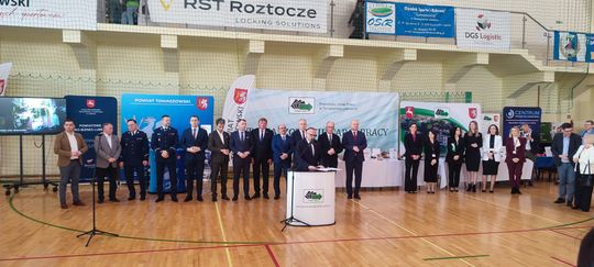 Tomaszów Lubelski: Rozpoczęły się Tomaszowskie Targi Pracy [ZDJĘCIA]