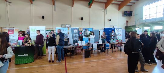 Tomaszów Lubelski: Rozpoczęły się Tomaszowskie Targi Pracy [ZDJĘCIA]