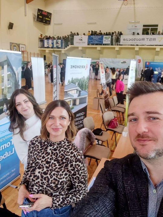 Tomaszów Lubelski: Rozpoczęły się Tomaszowskie Targi Pracy [ZDJĘCIA]