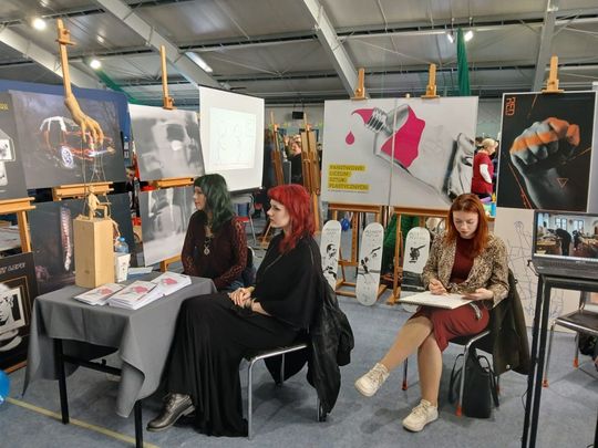 Zamość: Szkoły prezentują swoje oferty. To największe targi edukacyjne [ZDJĘCIA]